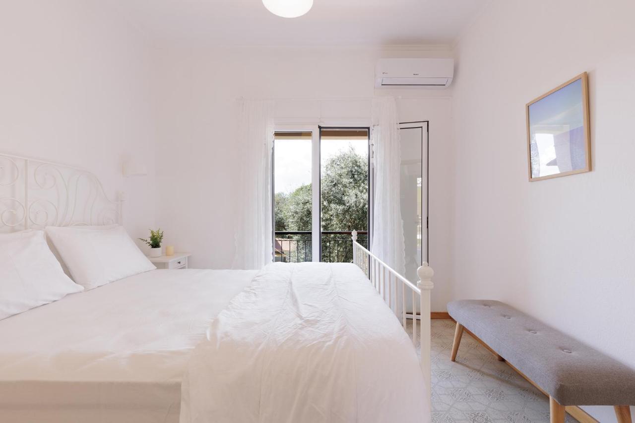 The Island Life Apartments By Konnect, Ipsos Beach ภายนอก รูปภาพ